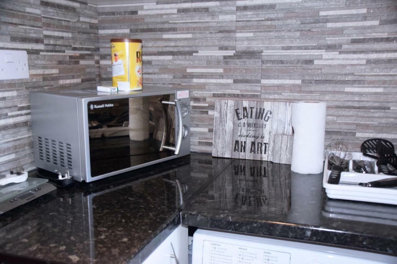 Central 2 Bed Apartment Лестер Экстерьер фото